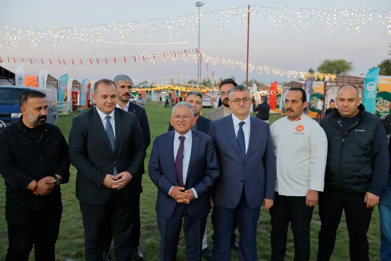 Başkan Büyükkılıç’tan “4’üncü Kayseri Gastronomi Günleri” daveti
