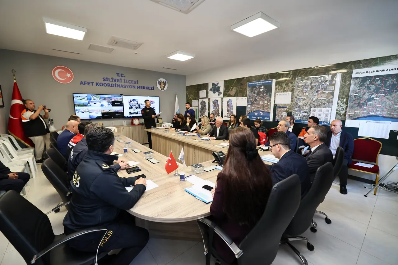 Silivri’de deprem senaryolu masabaşı afet tatbikatı yapıldı