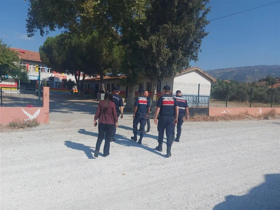 Manisa’da okul çevrelerinde kapsamlı ve sürekli güvenlik denetimleri