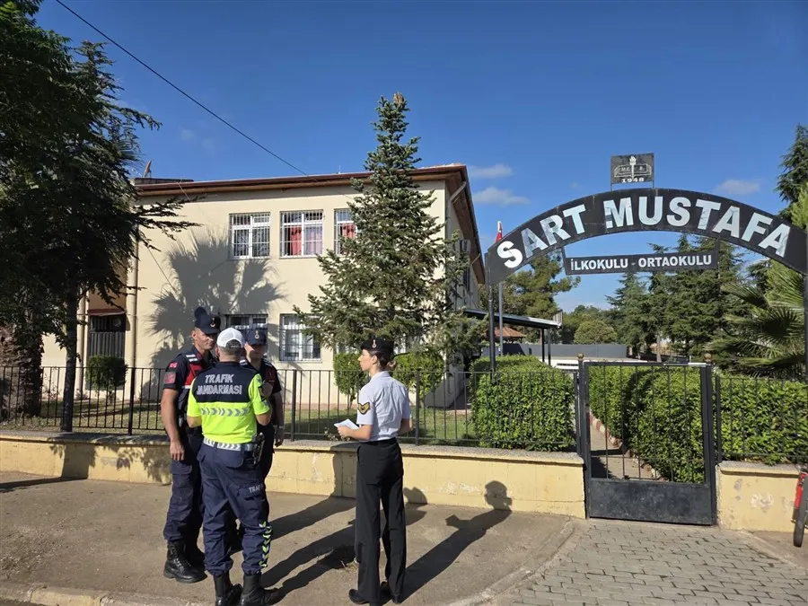 Manisa’da okul çevrelerinde kapsamlı ve sürekli güvenlik denetimleri