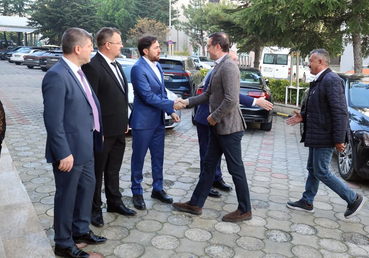 ÇTSO Yönetimi Muhtarlarla bir araya geldi