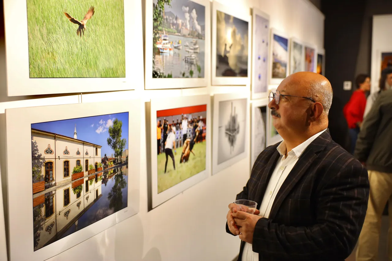 SAGÜSAD’ın 31. yıl sergisi OSM’de sanatseverlerle buluştu