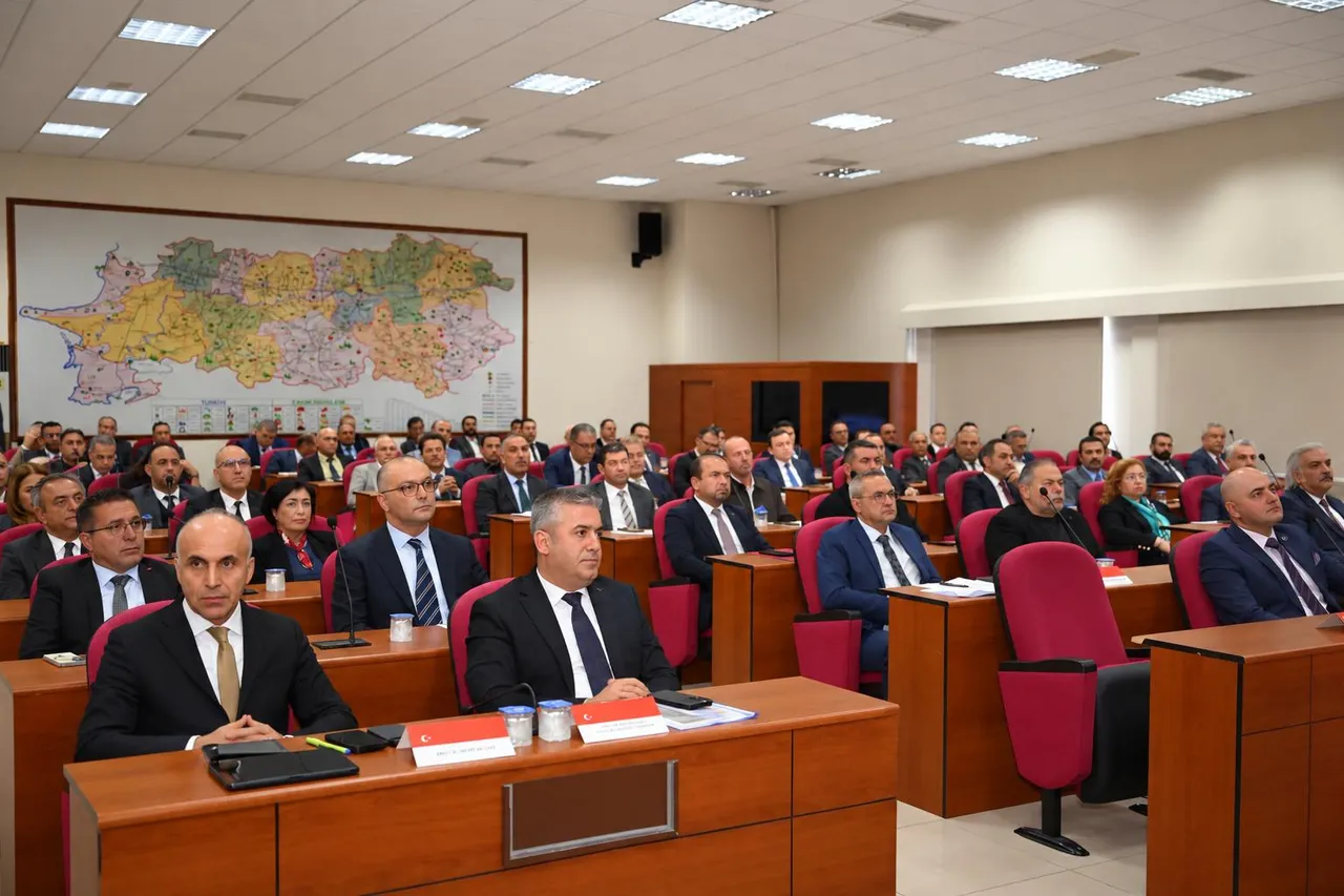 Rektör Yardımcısı Salan, İl Koordinasyon Kurulu toplantısına katıldı