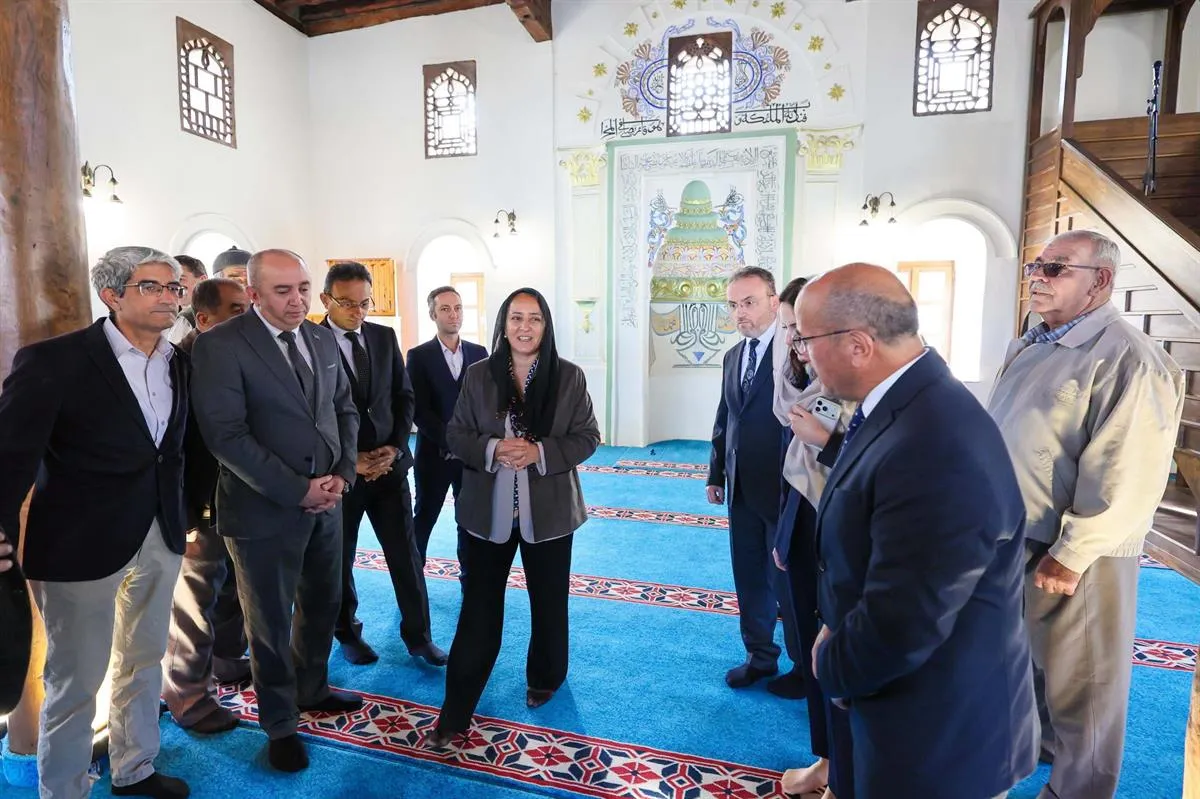 Vali Baydar Bilgihan Kemer İlçesine ziyarette bulundu