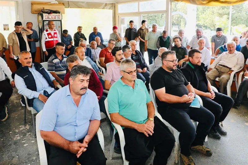 Alanya Kaymakamı Öztürk, Toslak Mahallesi’nde vatandaşlarla bir araya geldi