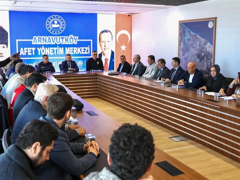 Arnavutköy'de Afet Alarmı: Ulusal tatbikat kriz masasından yönetildi