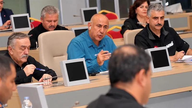 21 Ekim 2026 Ulusal Afet Tatbikatı Sonrası İstanbul İl Afet ve Acil Durum Müdürlüğü Hasdal Yerleşkesi’nde gerçekleştirilen değerlendirme toplantısı