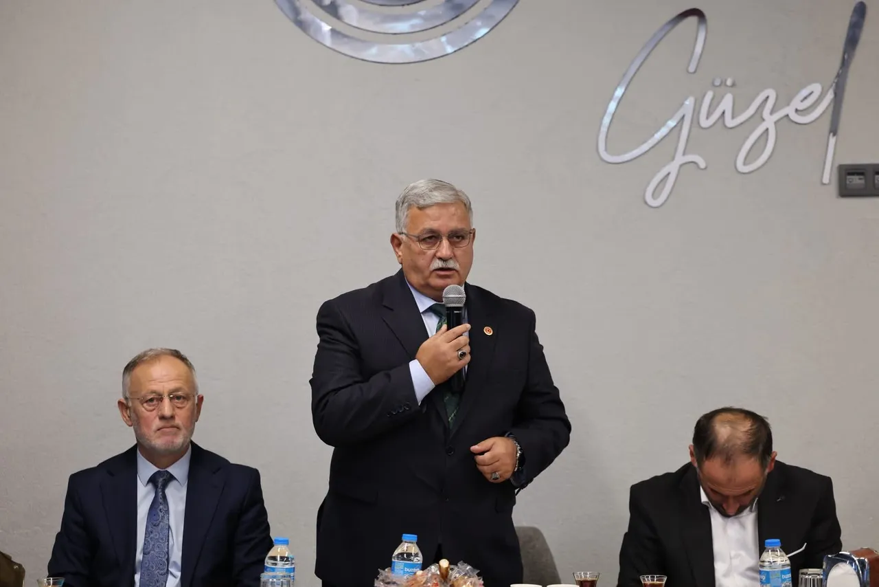 Başiskele´de Muhtarlar Günü: Birlik ve vefa buluşması