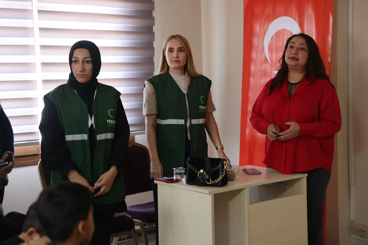 Toroslar’da annelere dijital bağımlılıkla mücadele eğitimi