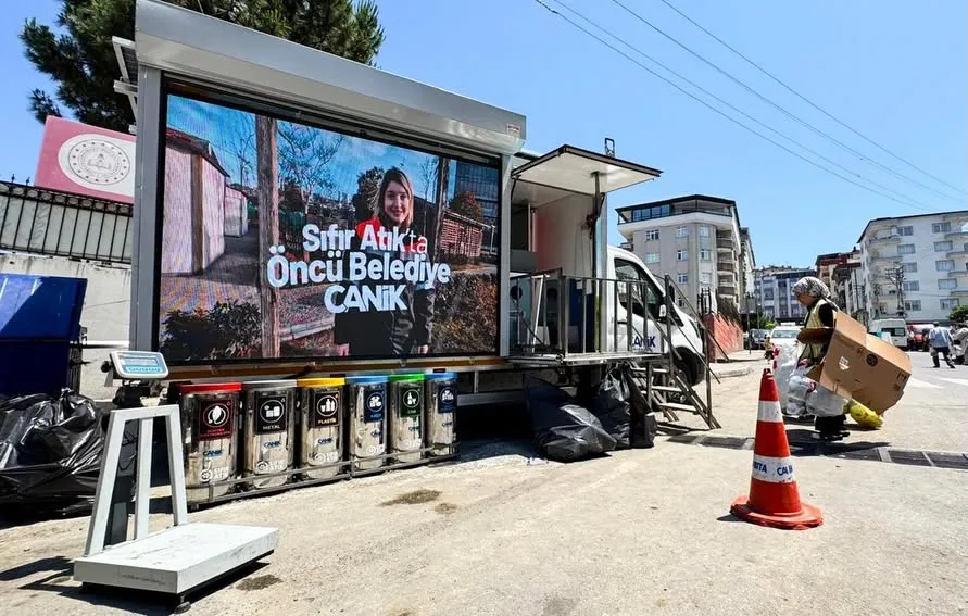 Canik Belediyesi Sıfır Atıkta liderliğini sürdürüyor, aile bütçesine katkı sunuyor