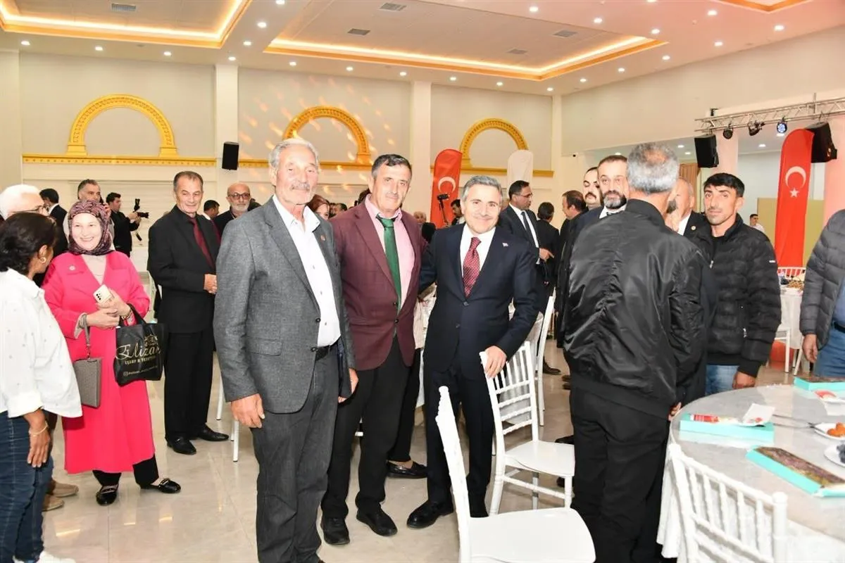 Gümüşhane Valisi Cevdet Atay muhtarlarıyla Kelkit’te bir araya geldi