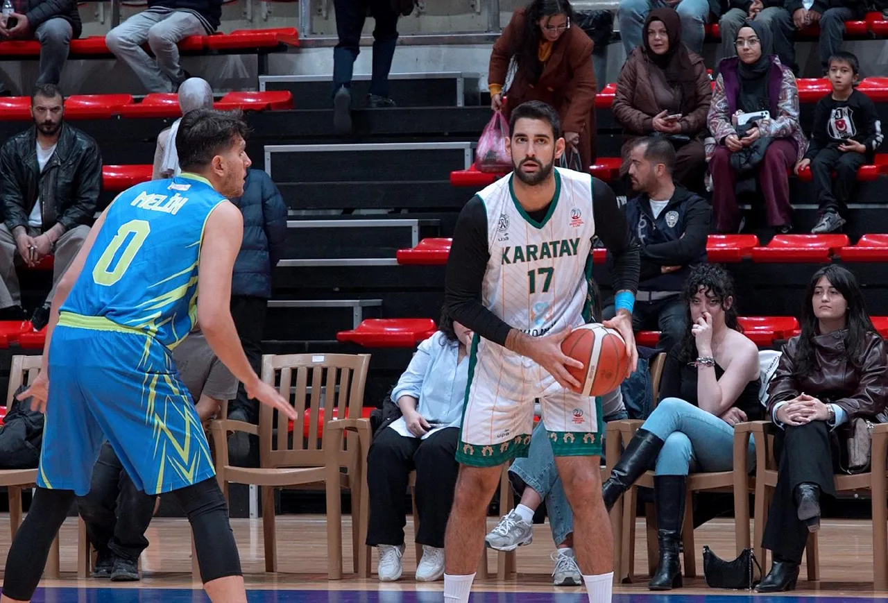Karatay Belediyespor potada yoluna kayıpsız devam ediyor