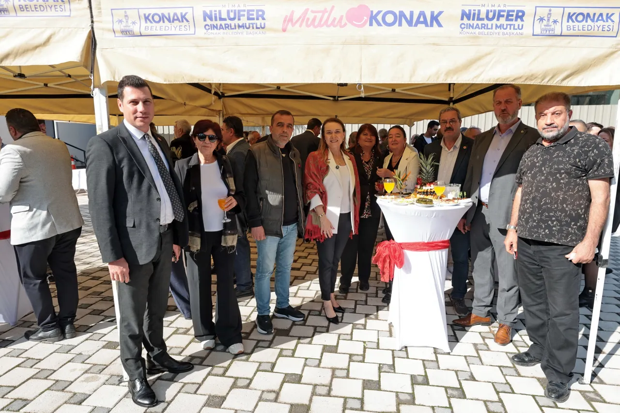 Ferdi Zeyrek Gençlik Merkezi’ne Muhtarlardan tam not
