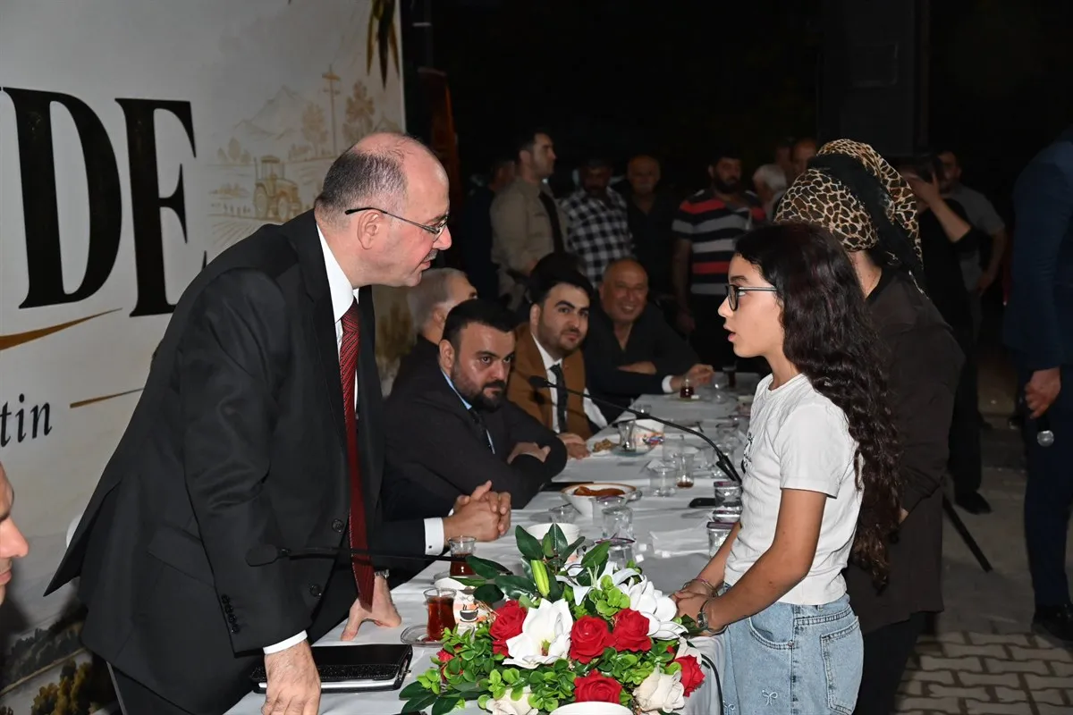 Vali Serdengeçti, “Söz Köyde” toplantısında köy vatandaşlarını dinledi