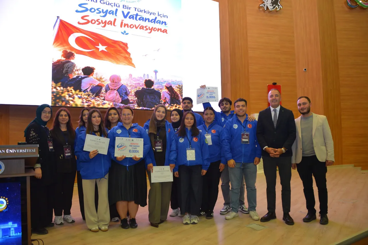 TOGÜ’lü öğrencilerden büyük başarı: Sosyalfest’te Birincilik Ödülü Tokat Gaziosmanpaşa Üniversitesinin oldu
