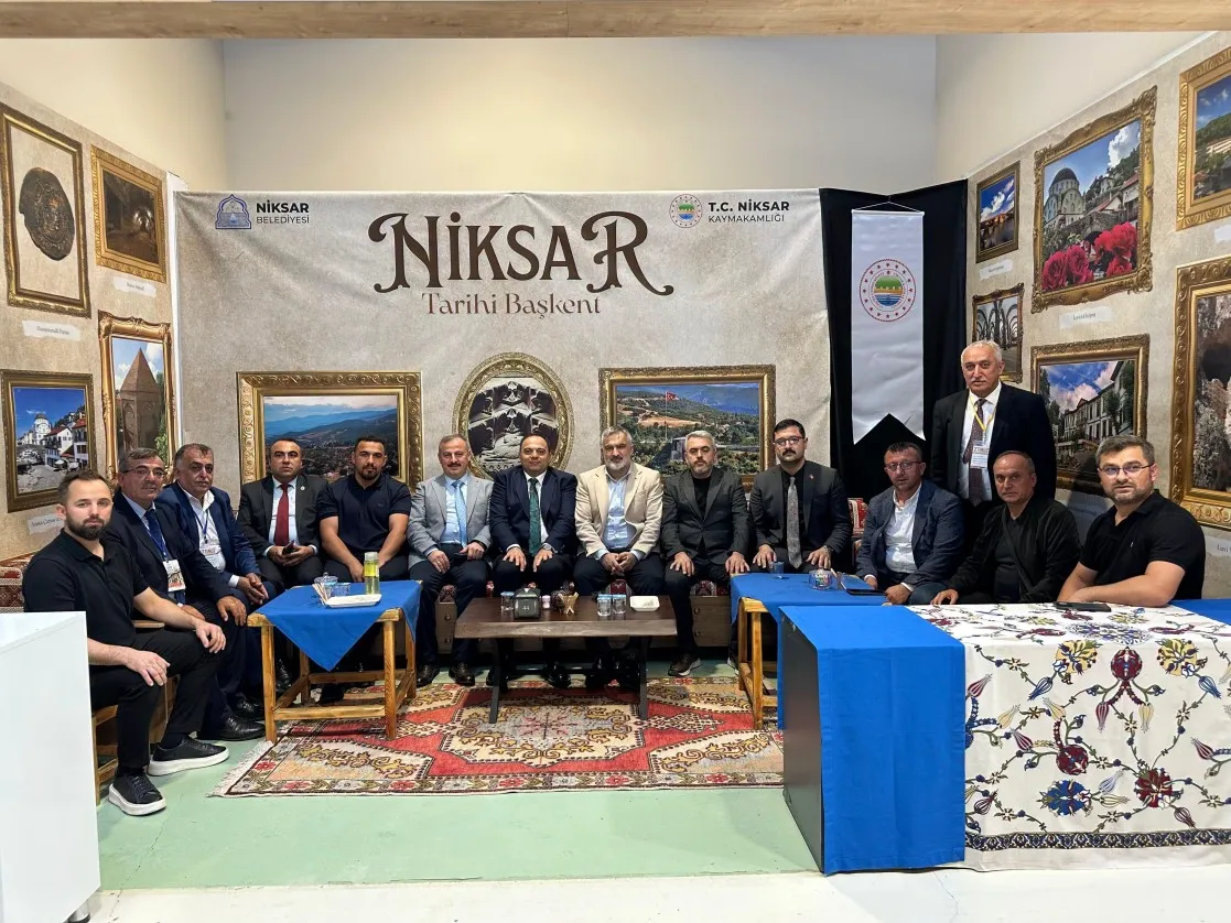 Niksar Belediyesi, Niksar stantta misafirleri ağırlamaya devam ediyor