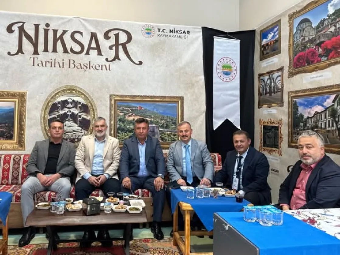 7. Tokat Tanıtım Günleri’nin ilk gününde, stantı ziyaret