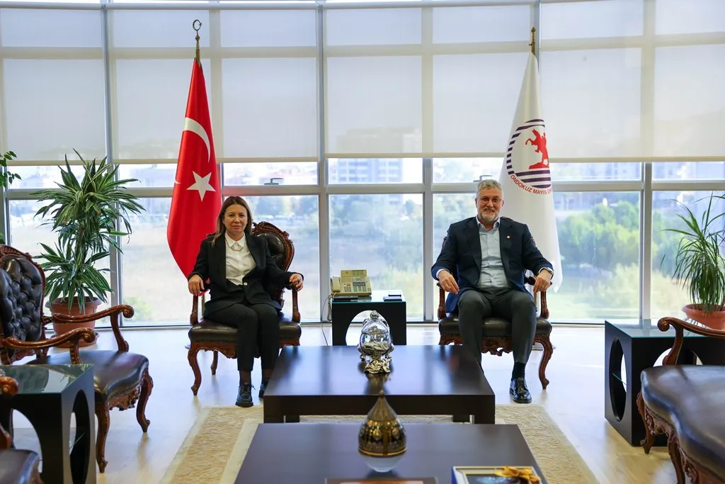 Atlas Üniversitesi Rektörü Kocabıçak, Rektör Aydın’ı ziyaret etti