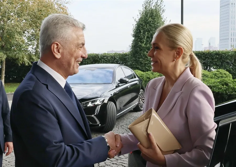 Ticaret Bakanı Bolat: "Slovakya ile 5 Milyar Dolarlık Ticaret Hedefine Gelecek Yıl Ulaşırız