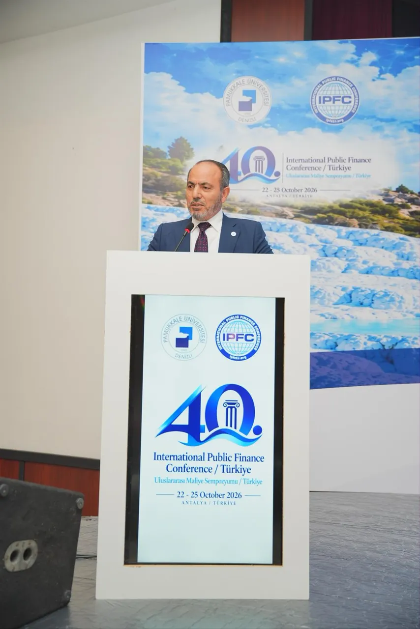40. Uluslararası Maliye Sempozyumu’nun açılışı Rektör Güngör’ün katılımıyla yapıldı