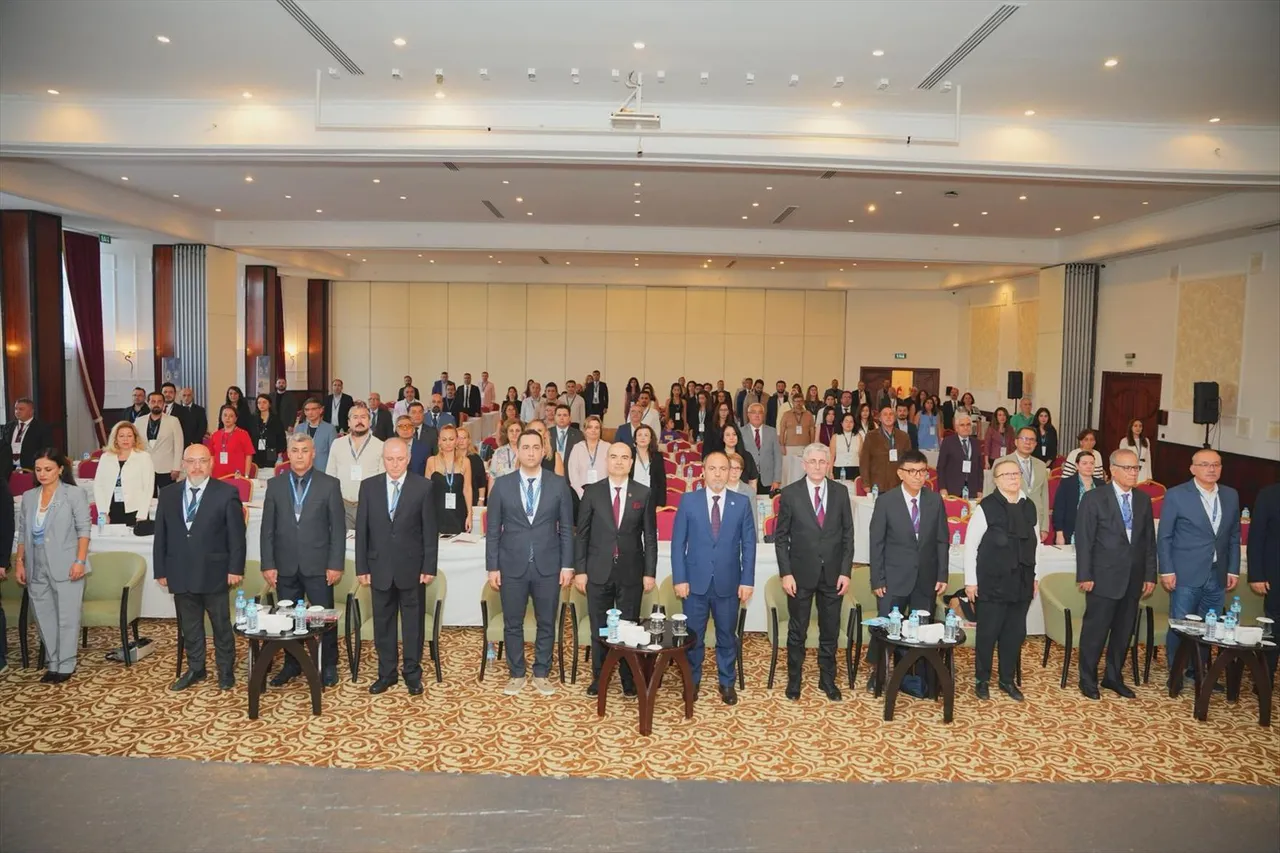 40. Uluslararası Maliye Sempozyumu’nun açılışı Rektör Güngör’ün katılımıyla yapıldı