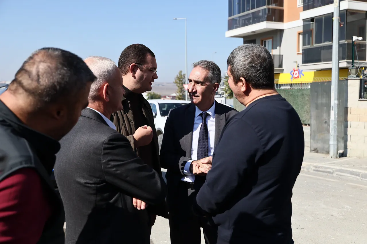Silivri Belediyesi’nden Mimarsinan Mahallesi’nde asfaltlama çalışması