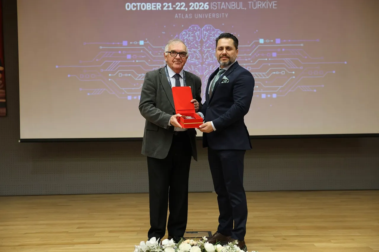 Uluslararası Yapay Zekâ ve Disiplinlerarası Uygulamalar Kongresi Atlas Üniversitesinde düzenlendi