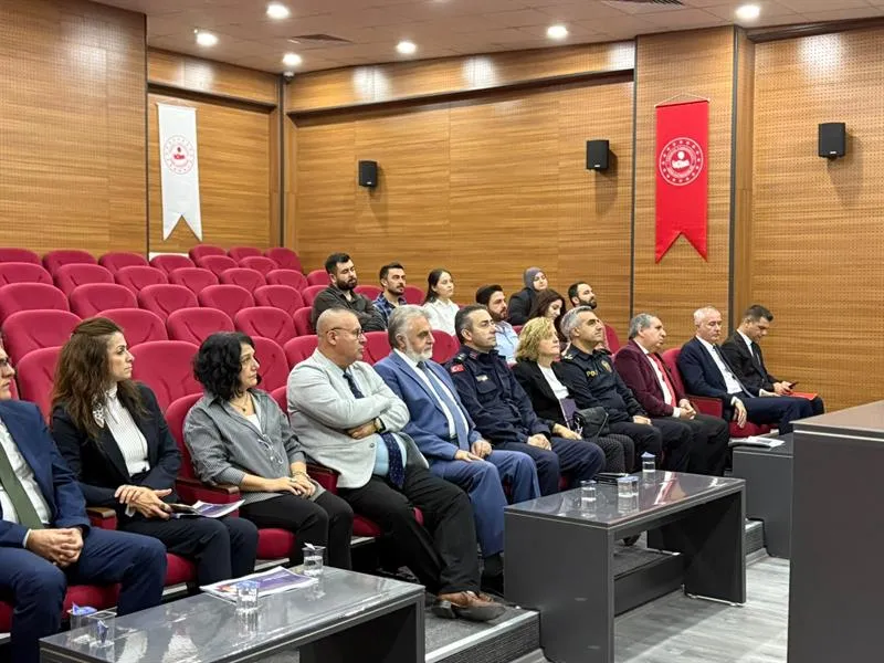 Soma’da bağımlılıkla mücadele toplantısı yapıldı