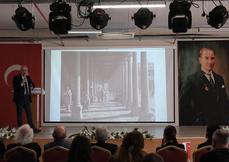 İzmir Konak Meslek Yüksekokulu, antik Smyrna konferansını düzenledi