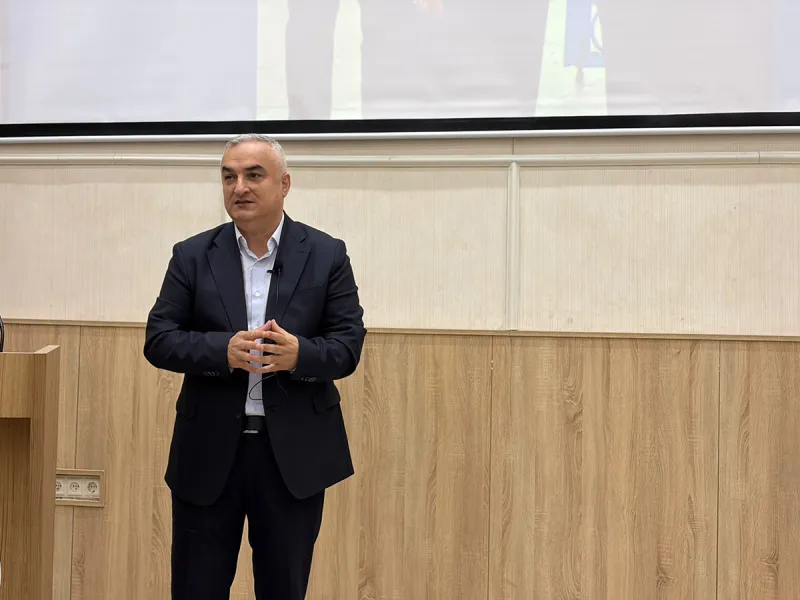 Türkiye’nin Ortadoğu’daki Rolü AÇÜ'de ele alındı