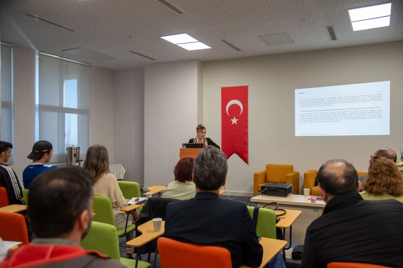 LEE bilim söyleşilerinde Samsun’un geçmişi ele alındı