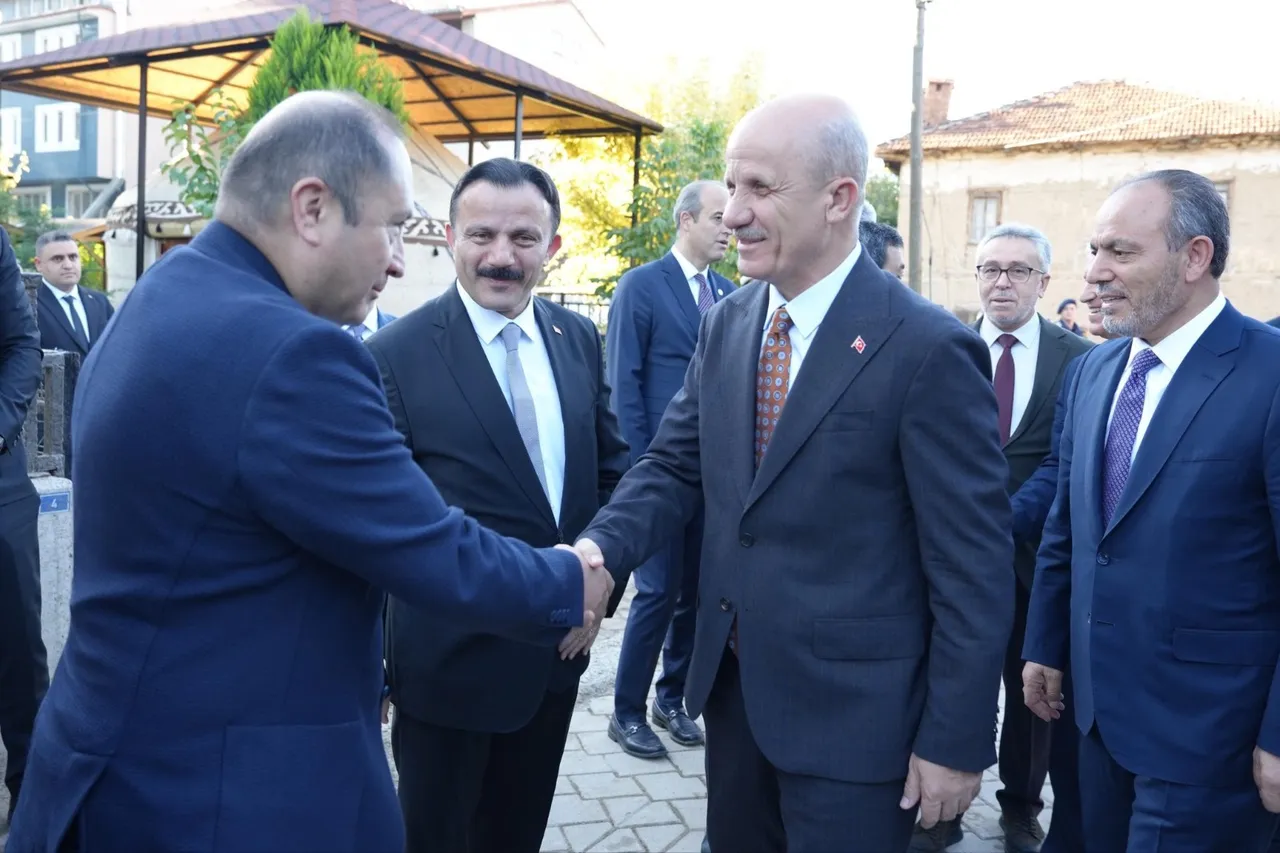 İzmir Bakırçay Üniversitesi Rektörü Akpınar, “İmam Buhârî’nin İlmî Mirası” Sempozyumuna katıldı