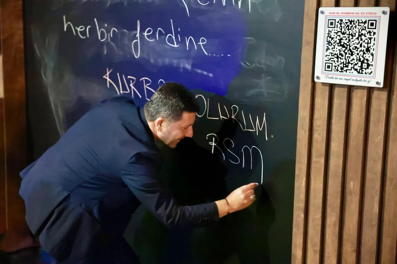 İlk Not Rasim Başkandan “Ben Bu Şehrin Her Bir Ferdine Kurban Olurum”