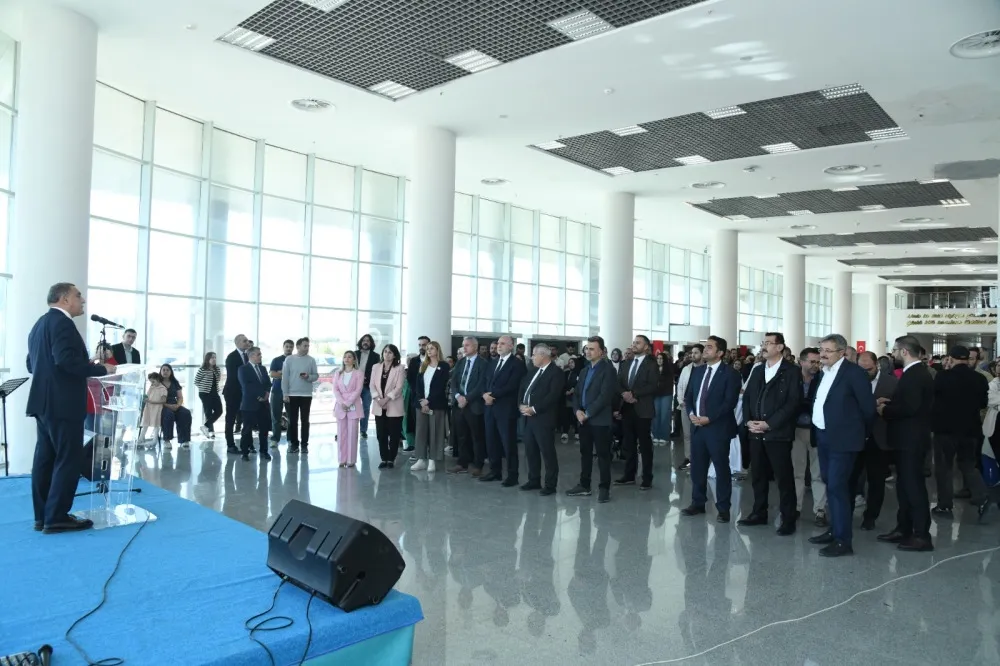 Kırşehir Ahi Evran Üniversitesinde Geleneksel Mezunlar Buluşması ve Pilav Günü etkinliği düzenlendi