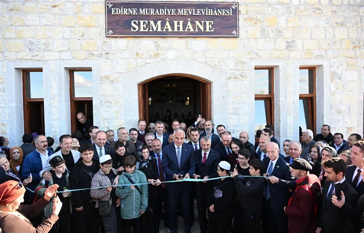 Edirne İl Halk Kütüphanesi ve tarihi Edirne Muradiye Mevlevihanesi törenlerle açıldı