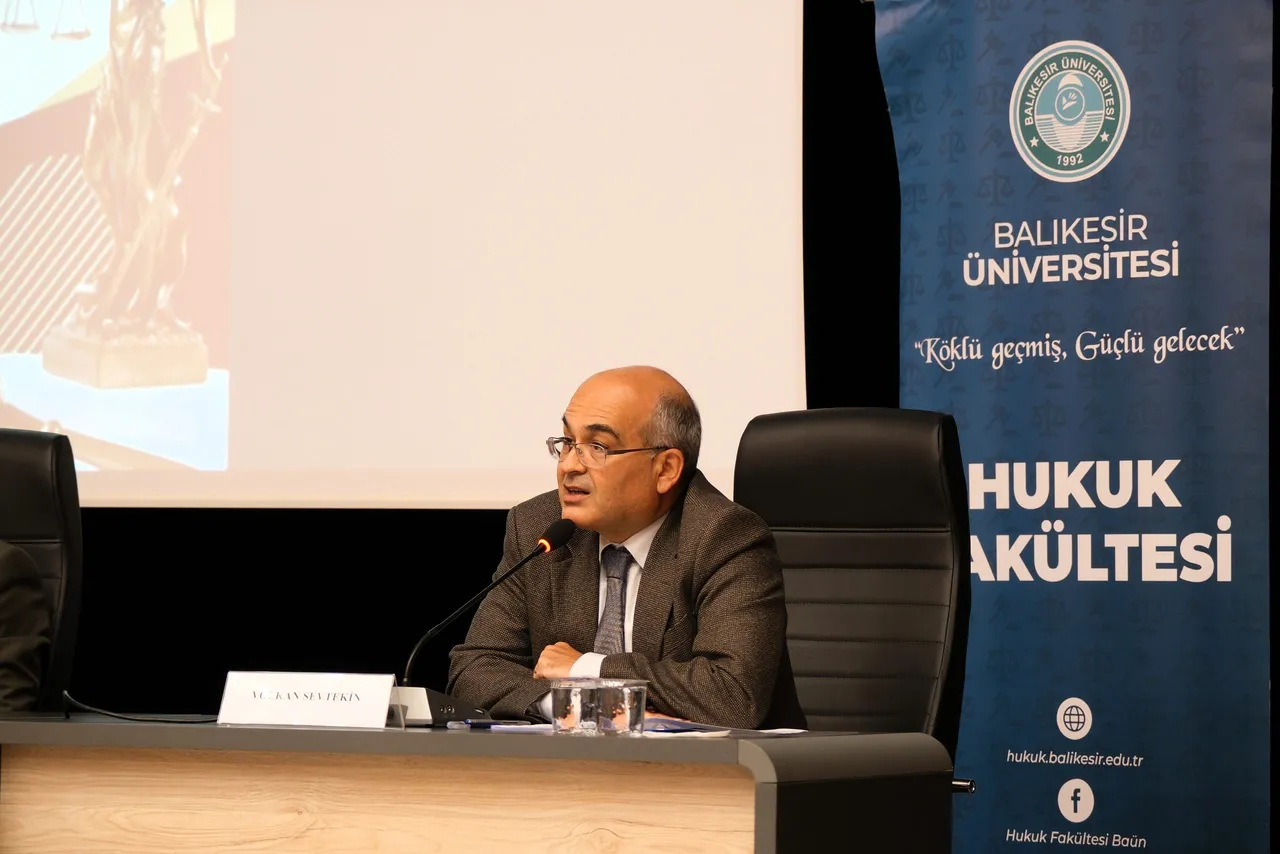 Hukukun Zirvesi BAÜN’de buluştu: Anayasa Mahkemesi kararlarının özel hukuka etkisi konuşuldu