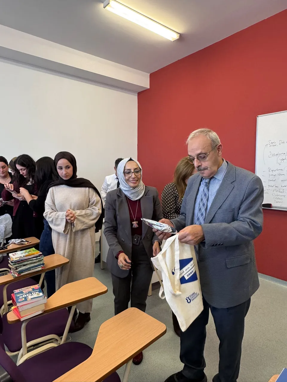 Canım Kardeşim Ders Evi Projesi’nde Ders Zili Çalıyor