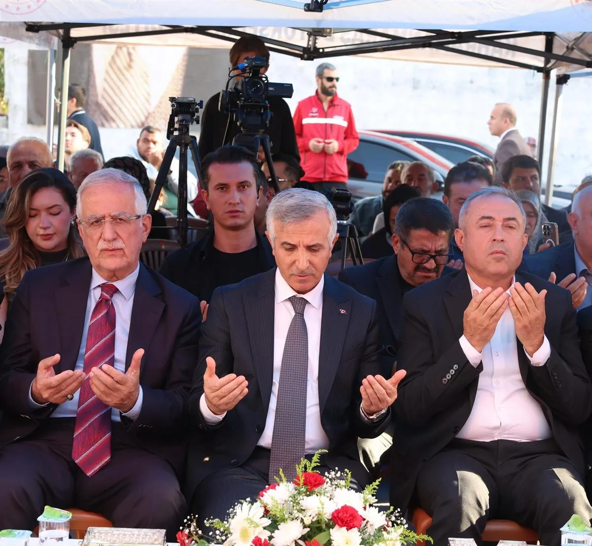 Vali Ünlüer, Sakarya Mahallesi Hacı Can Aile Sağlığı Merkezi açılış törenine katıldı
