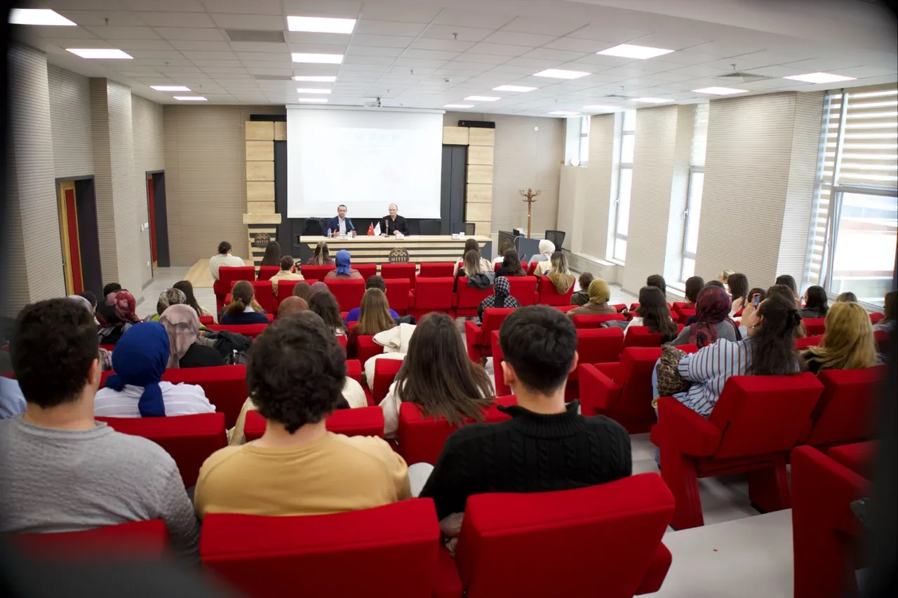 Hitit Üniversitesinde Dünya Gıda Günü'ne özel gıda güvenliği söyleşisi