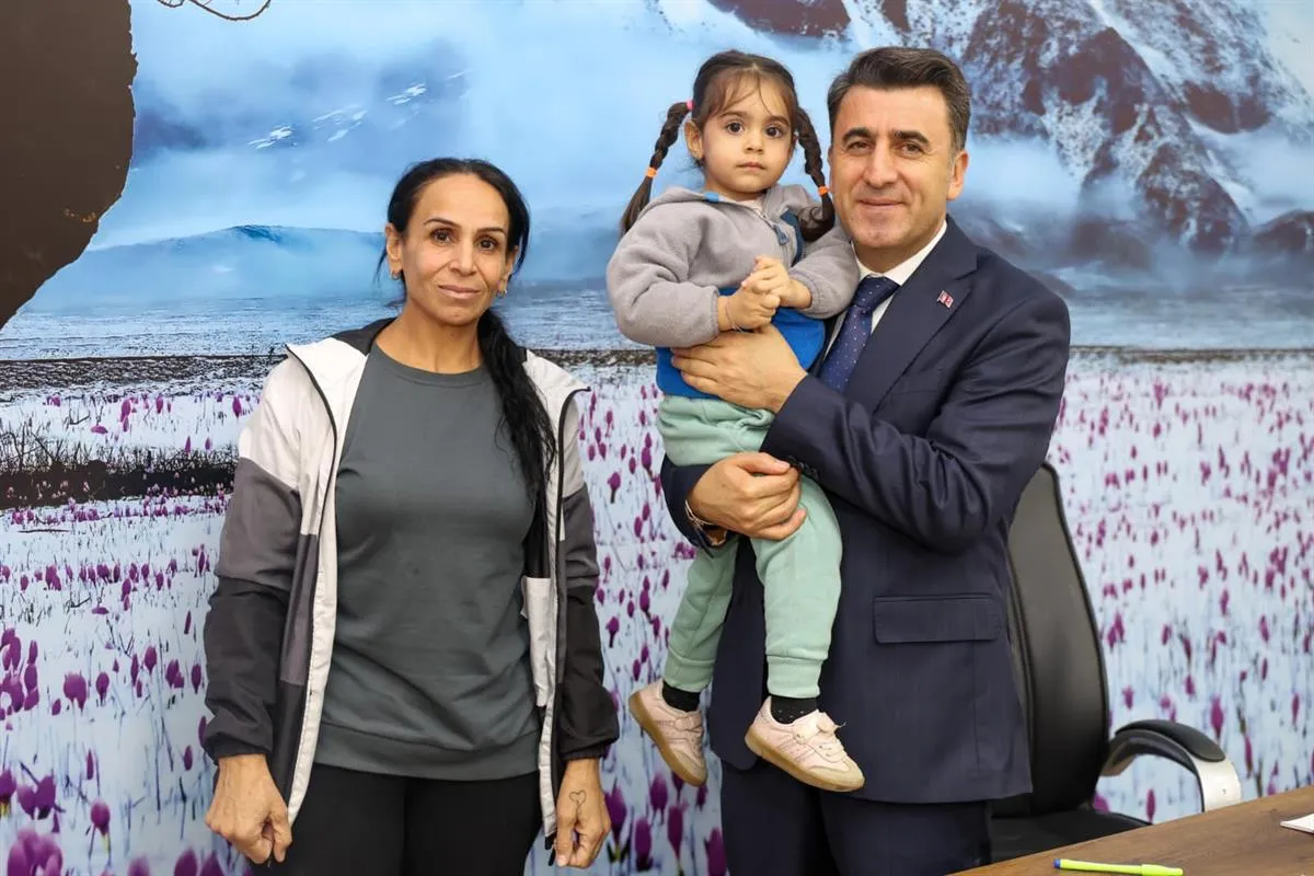 Tunceli Valisi Aygöl, Halk Günü buluşmasında yaklaşık 200 hemşehriyi ağırladı