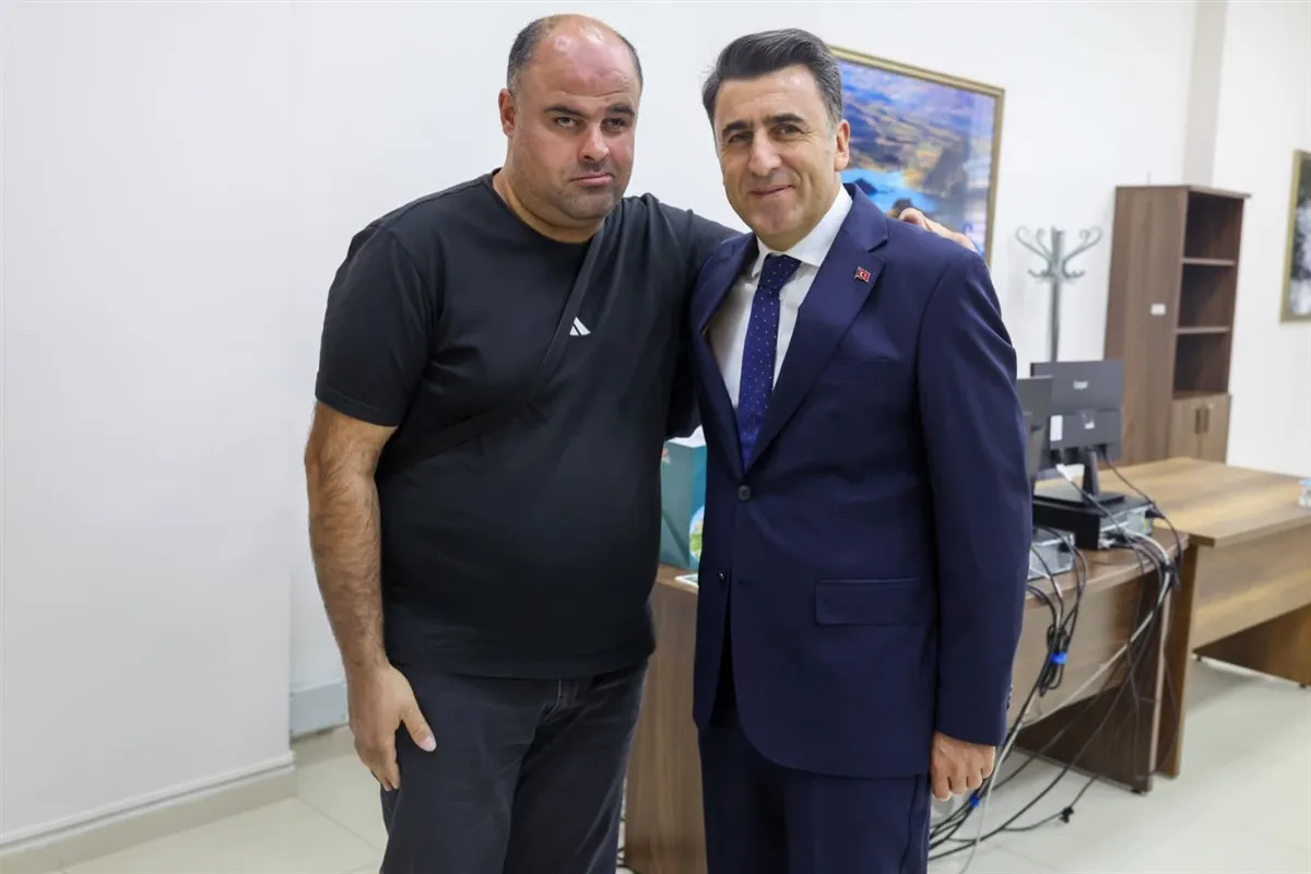 Tunceli Valisi Aygöl, Halk Günü buluşmasında yaklaşık 200 hemşehriyi ağırladı