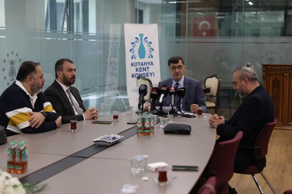 Kütahya Belediyesinin üç aylık faaliyetleri değerlendirildi