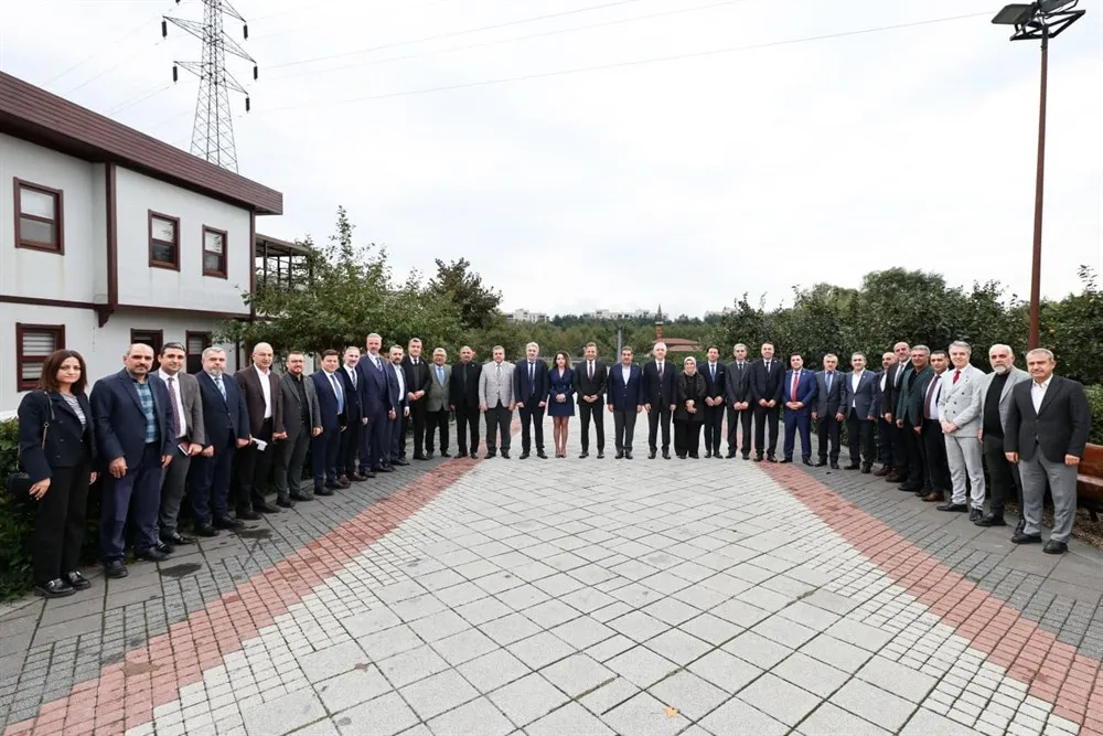 19 Ekim Muhtarlar Günü düzenlenen programlarla kutlandı
