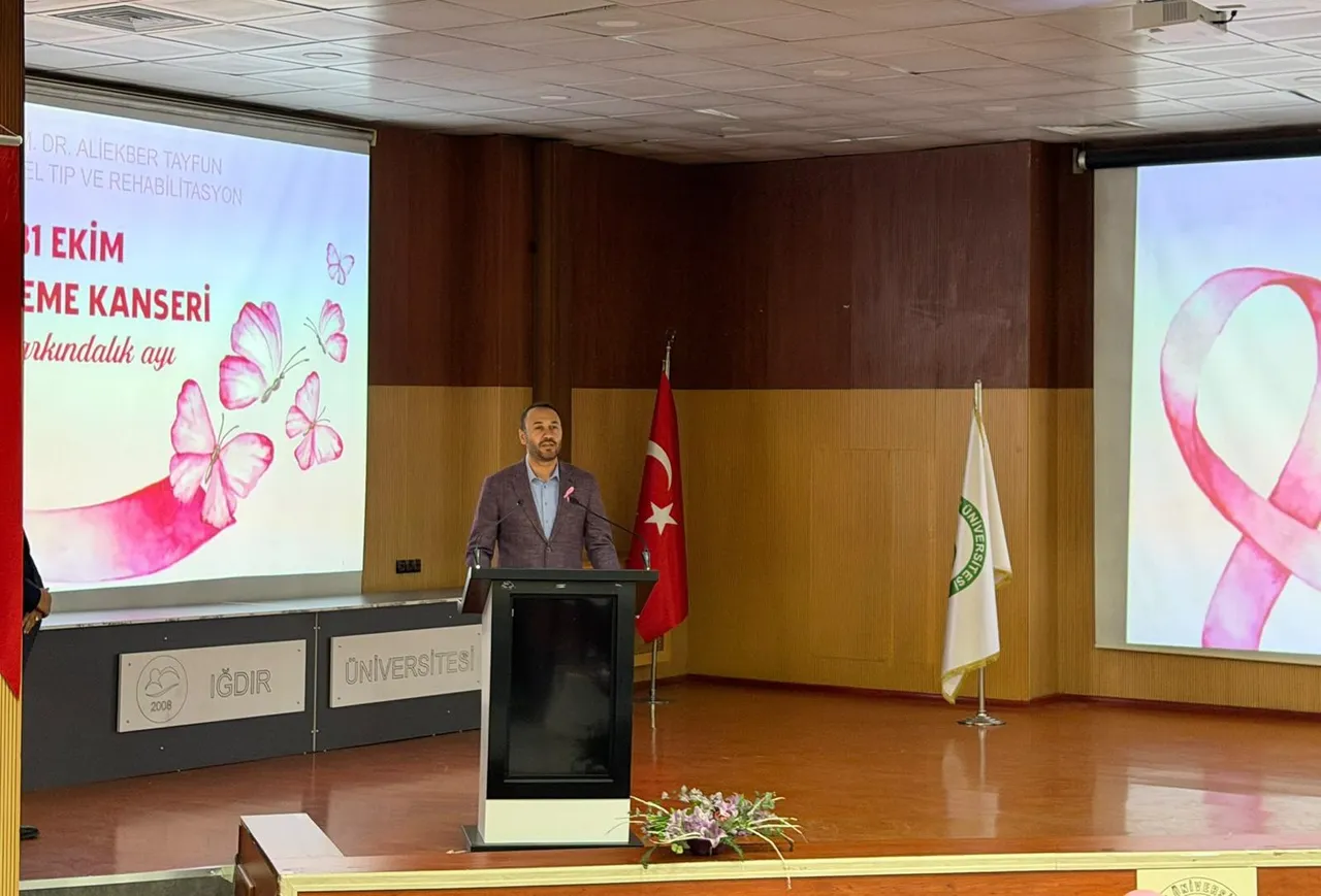 Iğdır Üniversitesinde "Meme Kanseri Farkındalık Etkinliği" yapıldı