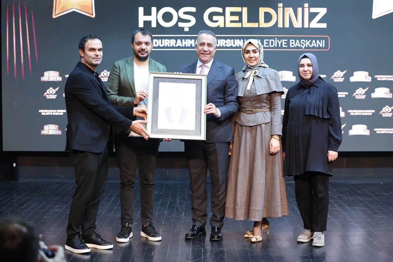 Sultangazi Belediyesi sanat akademileri gala programı