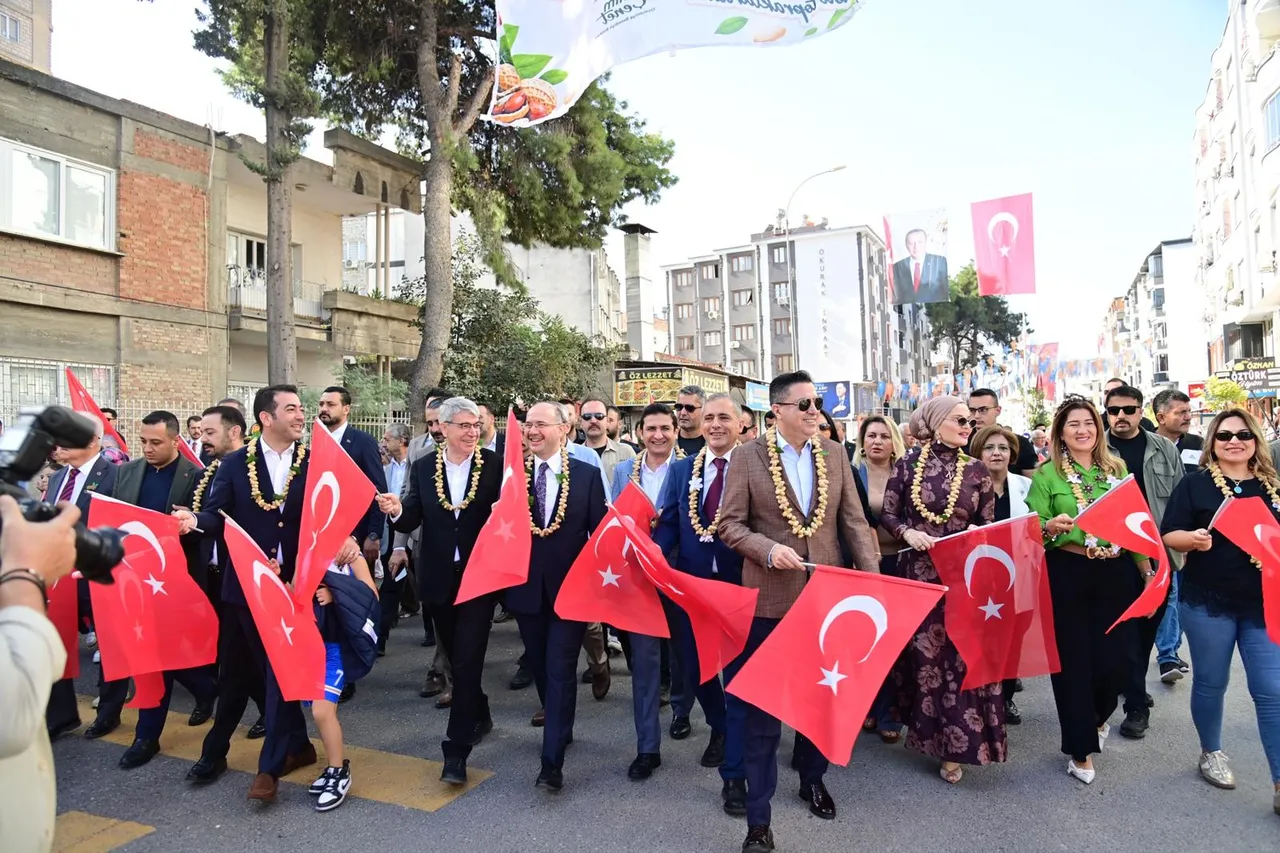 Osmaniye Korkut Ata Üniversitesi Rektörü Uzun, 3. Osmaniye Fıstığı Festivali’ne katıldı
