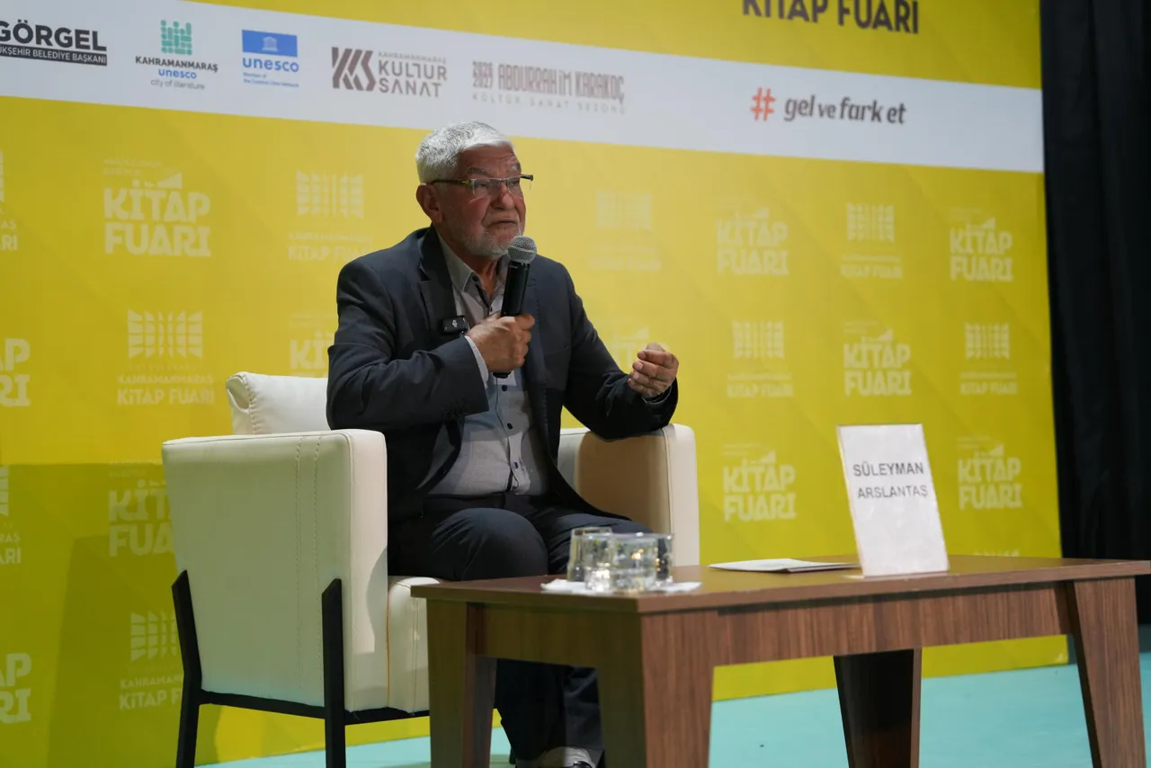 Kitap Fuarı’nda Süleyman Arslantaş, Orta Doğu’yu değerlendirdi