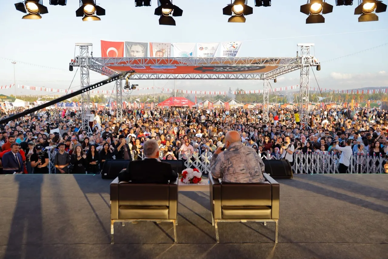 Başkan Büyükkılıç, Masterchef Şefleri Yalçınkaya ve Sivrioğlu’nu ağırladı
