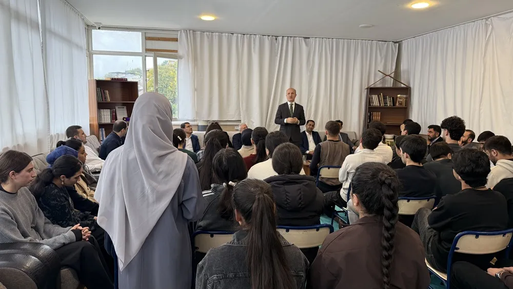 Yükseköğretim Kurulu Başkanı Özvar, Tiflis’te uluslararası öğrencilerle buluştu