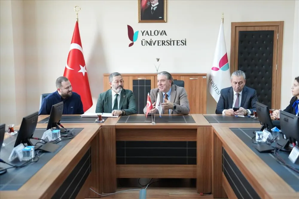 Yalova Üniversitesi ile 7 Sanayi Kuruluşu Arasında İş Birliği protokolü imzalandı
